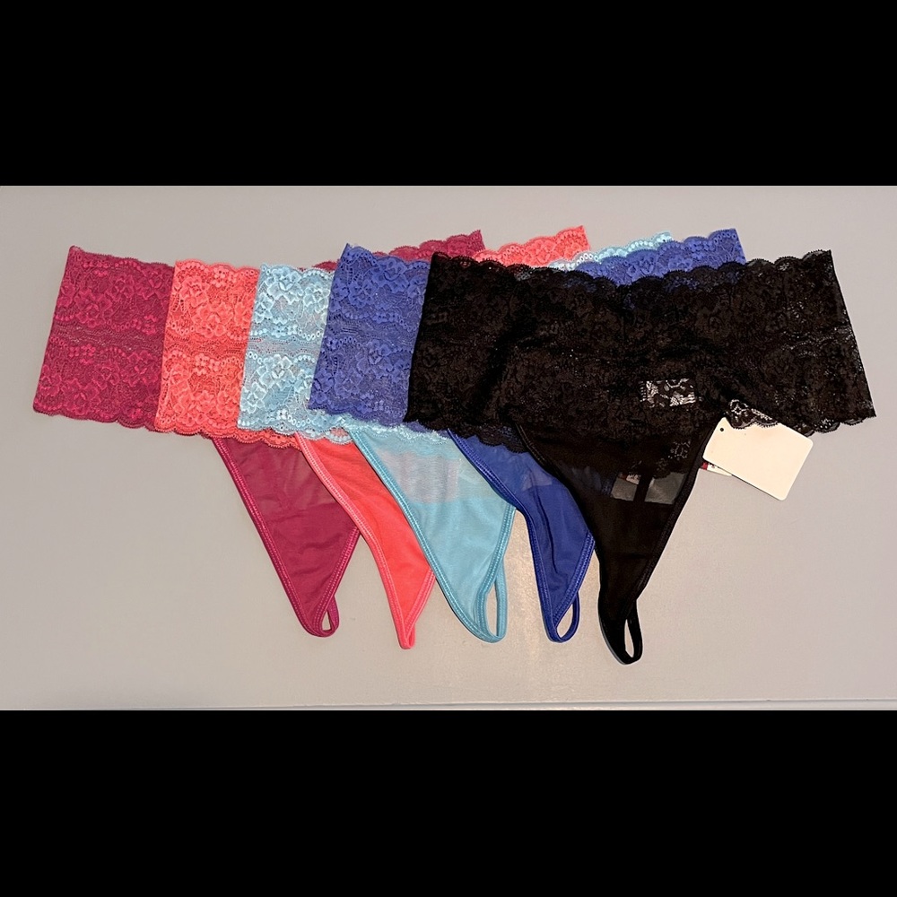NWT Thong Set. Still in original packaging.  (Only to take a pic)